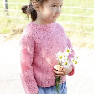 48-6 Bright Strawberry Sweater by DROPS Design I lager